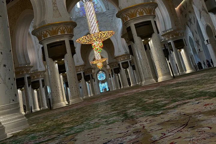 Abu Dhabi Full Day Basic Tour Culture and Landmark Highlights