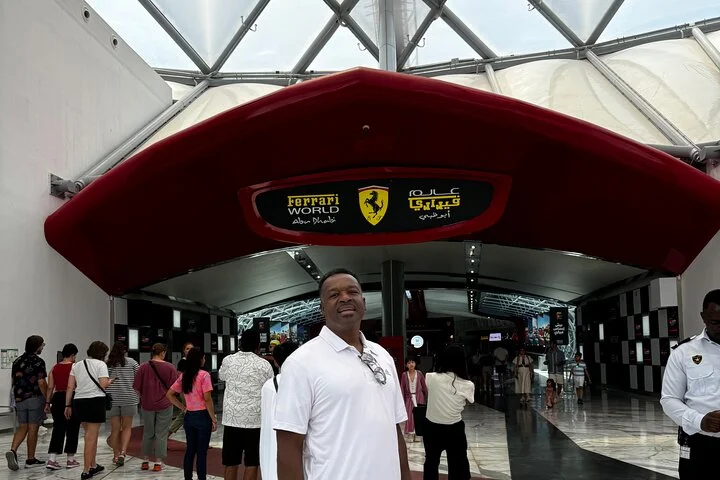 Abu Dhabi Full Day Basic Tour Culture and Landmark Highlights