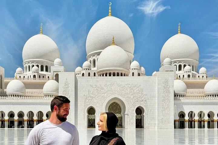 Abu Dhabi Full Day Basic Tour Culture and Landmark Highlights