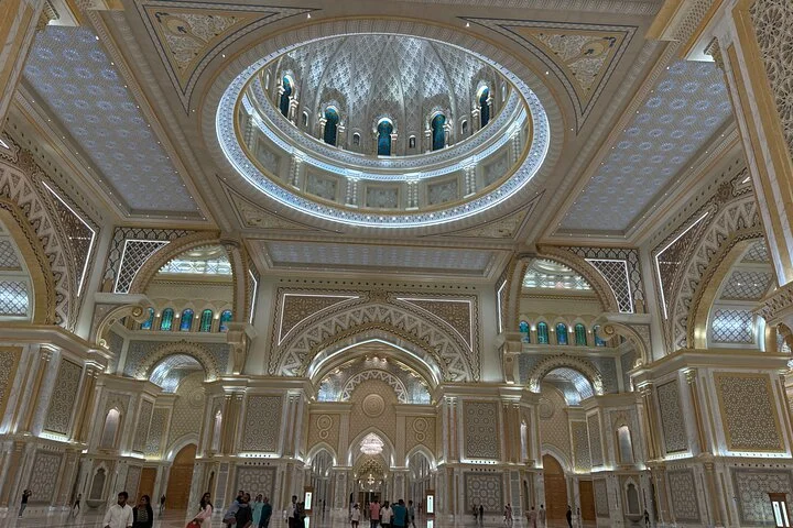 Abu Dhabi Full Day Basic Tour Culture and Landmark Highlights