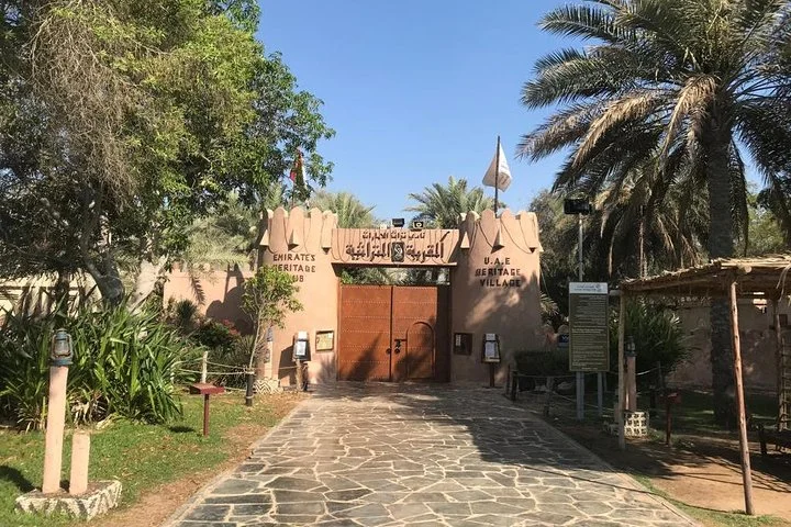 Abu Dhabi Full-Day City & Cultural Tour with Mosque & Mandir