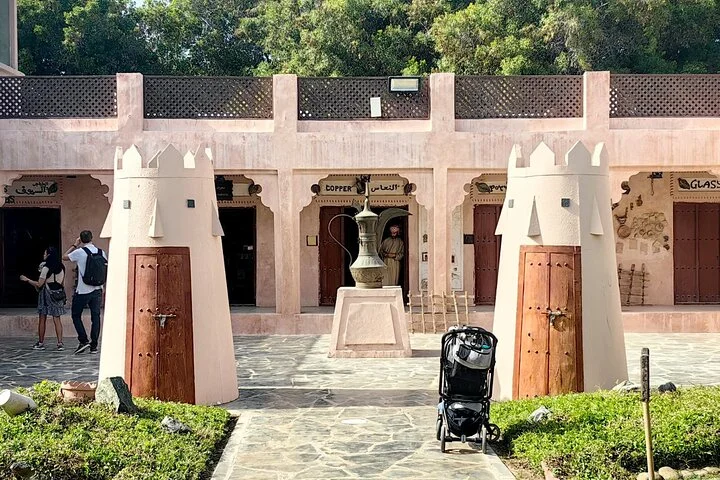 Abu Dhabi Full-Day City Tour from Dubai Sheikh Zayed Grand Mosque