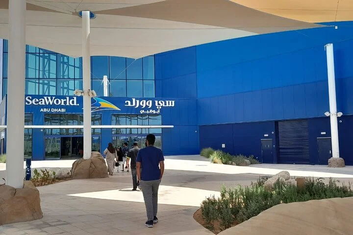 Abu Dhabi Full day Private City tour