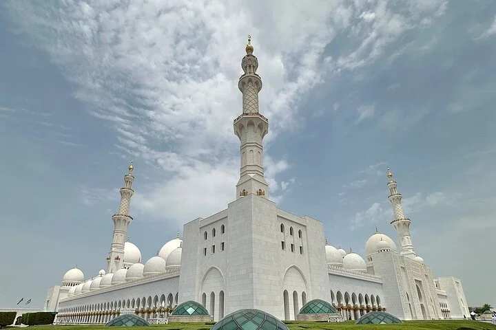 Abu Dhabi Full Day Private City Tour with Grand Mosque