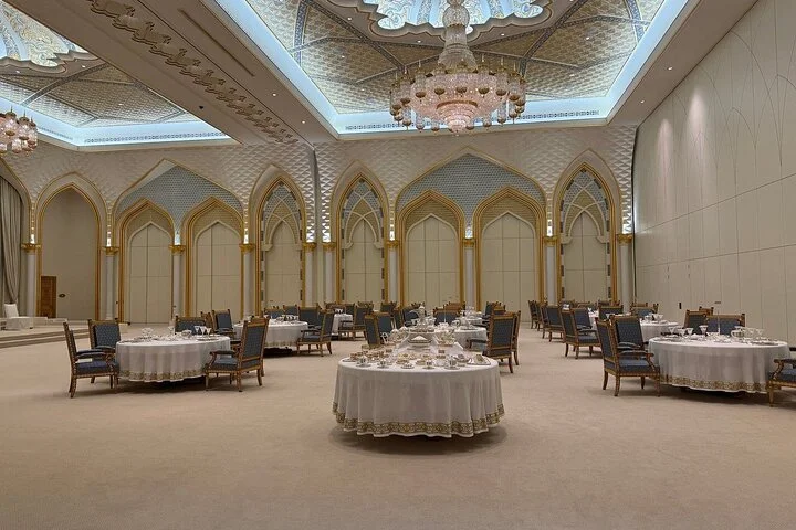 Abu Dhabi Full Day Private City Tour with Grand Mosque