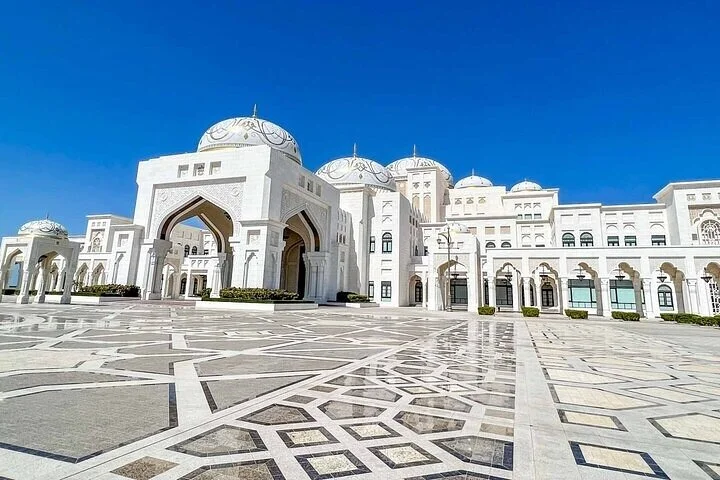 Abu Dhabi Full Day Private City Tour with Grand Mosque