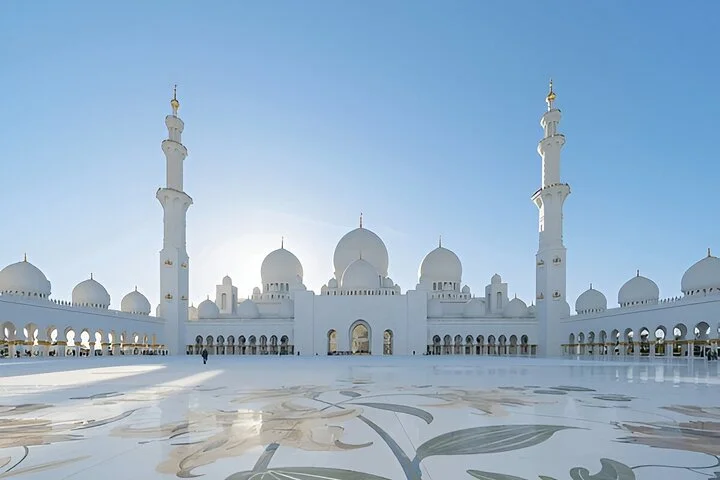 Abu Dhabi Full Day Tour with Mosque Visit