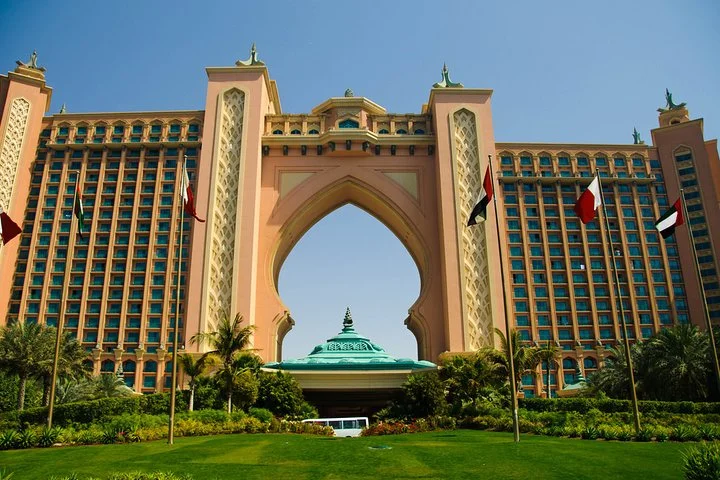 Abu Dhabi Grand Mosque, Etihad Towers & Royal Palace Visit from Dubai