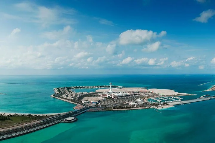 Abu Dhabi Mosque with Qasr Watn and Lunch at Emirates Palace