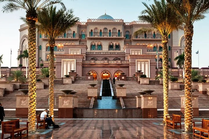 Abu Dhabi Private City Tour with Grand Mosque