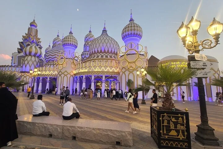 Abu Dhabi Private Tour from Dubai by 12 seater van