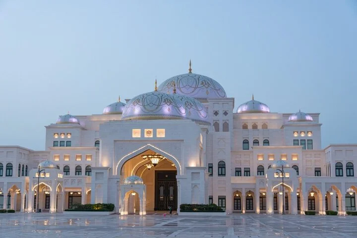 Abu Dhabi Private Tour Grand Mosque & UAE Presidential Palace