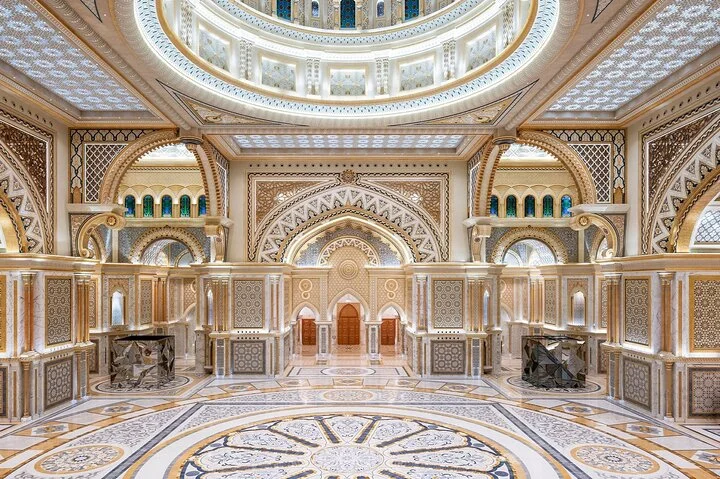 Abu Dhabi Private Tour Grand Mosque & UAE Presidential Palace