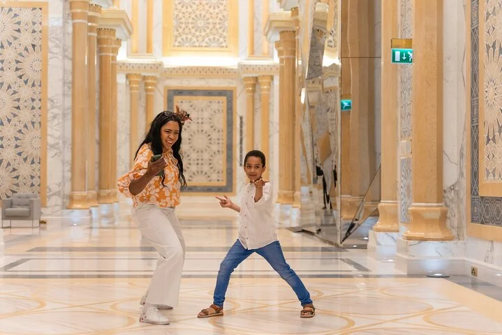 Abu Dhabi Private Tour Grand Mosque & UAE Presidential Palace