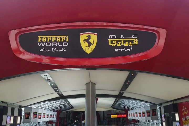 Abu Dhabi : Private Tour with professional Driver from Dubai