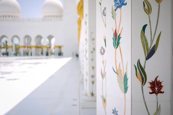 Abu Dhabi Sheikh Zayed Grand Mosque Tour From Dubai