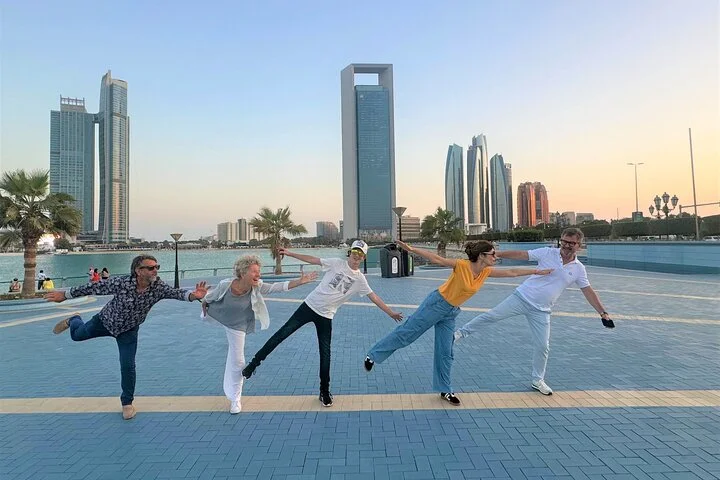 Abu Dhabi Tour from Dubai - Grand Mosque & City Key Attractions
