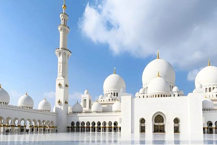 Abu Dhabi Tour with Ferrari World Entry Tickets