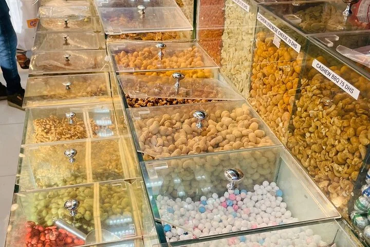 Abu Dhabi Tour with Presidential Palace Entry