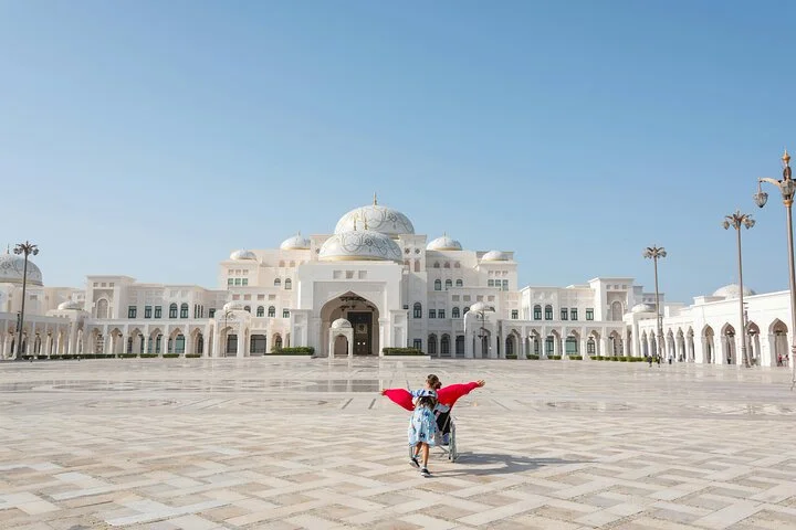 Abu Dhabi Tour with Presidential Palace Entry