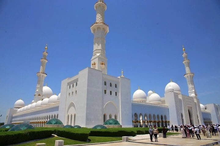 Abudhabi Fullday Private Tour From Rasalkhima