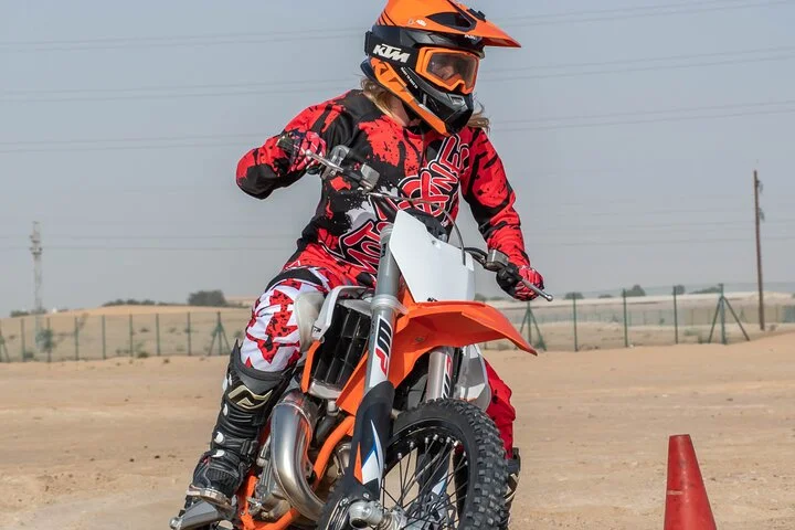 Adult Desert Motorbike Training in Dubai