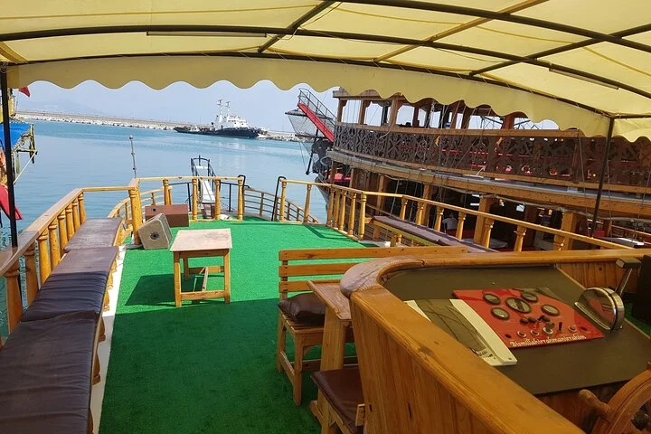 Alanya Relaxing Boat Tour with Lunch, Soft Drinks & Transfer