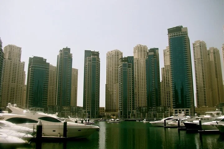 Amazing Dubai Marina Luxury Yacht & Breakfast