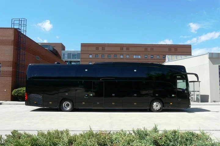 Antalya Airport (AYT) to Akdeniz Port Transfer - Bus/Coach