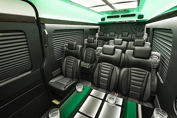 Antalya Airport (AYT) to Antalya City Center Transfer - TOP VIP Minibus