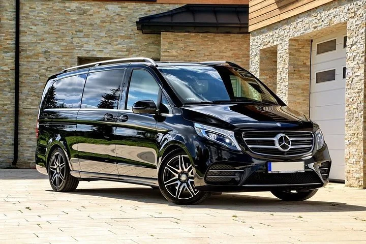Antalya Airport (AYT) to Kaleici Transfer - TOP VIP Minivan