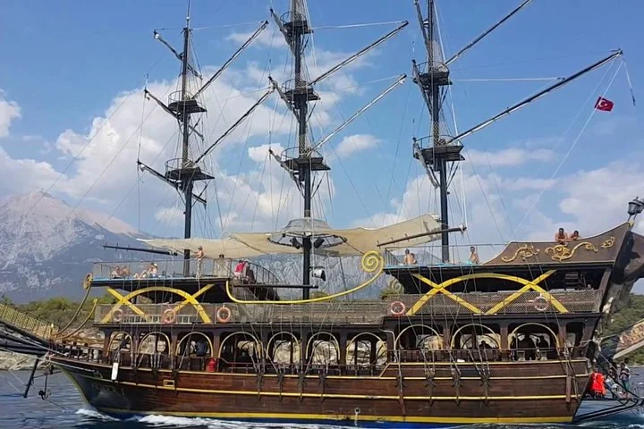 Antalya Boat Tours (Old Town, Kundu, Kemer)