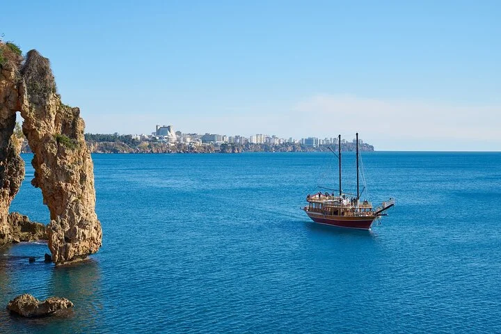 Antalya City Tour with Boat Tour and Waterfalls