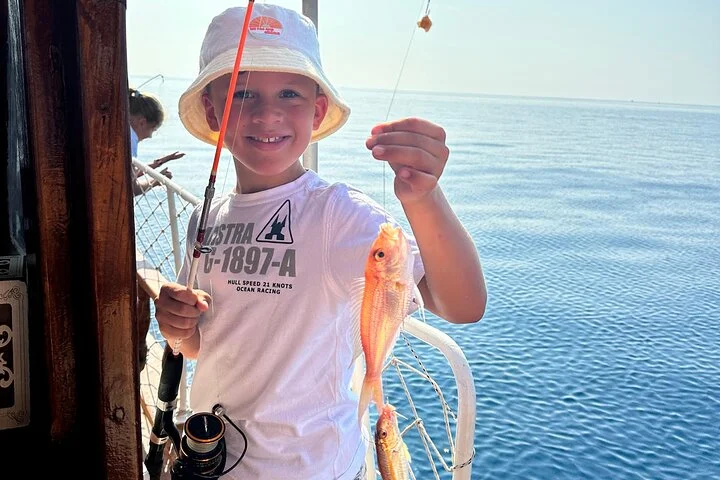 Antalya Fishing with Breakfast & Lunch & Soft Drinks & Transfer