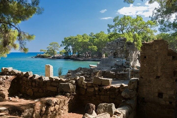 Antalya / Kemer : Mega Star Party Boat Trip w/ Lunch & Transfer