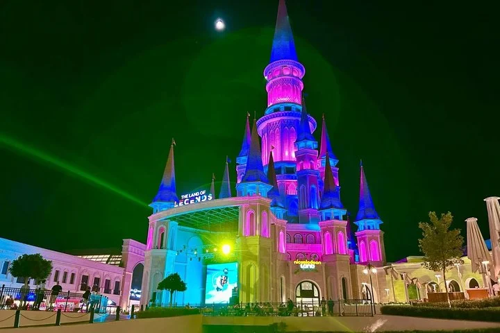 Antalya Land of Legends Night Show with Transfer