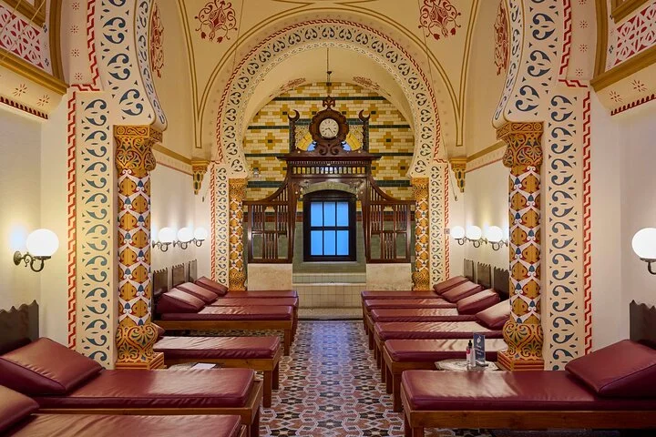 Antalya / Lara : Traditional Turkish Bath & Oil Massage & Spa