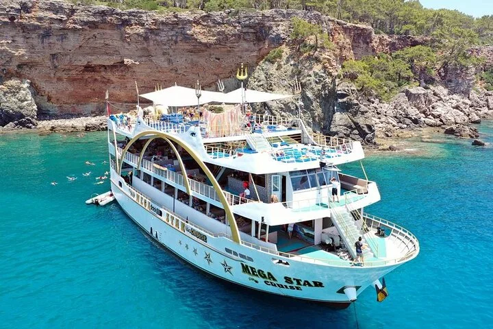 Antalya Mega Star Yacht Tour with Lunch, Foam Party & Transfer
