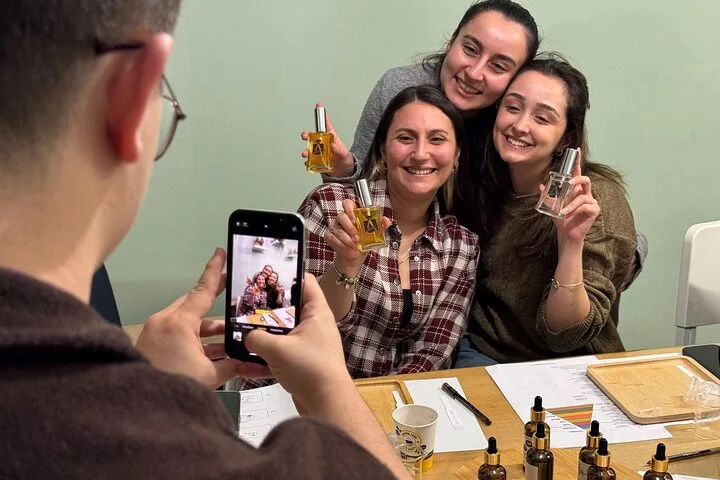 Antalya Old Town : Perfume Workshop with 90+ Essences