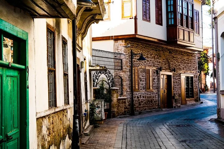 Antalya Scavenger Hunt and Self-Guided Audio Walking Tour