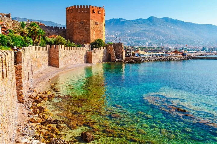 Antalya Scavenger Hunt and Self-Guided Audio Walking Tour