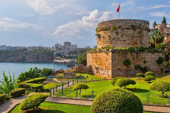 Antalya Scavenger Hunt and Self-Guided Audio Walking Tour