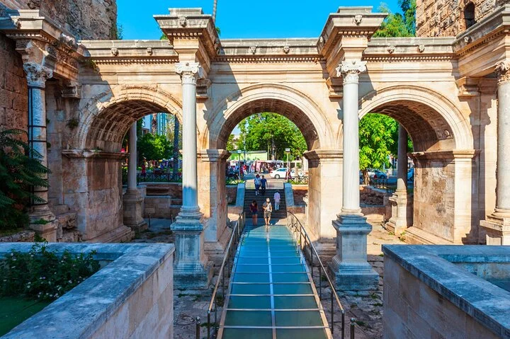 Antalya Scavenger Hunt and Self-Guided Audio Walking Tour