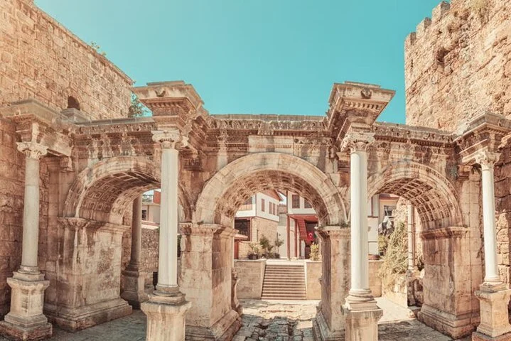 Antalya Scavenger Hunt And Sights Self-Guided Tour