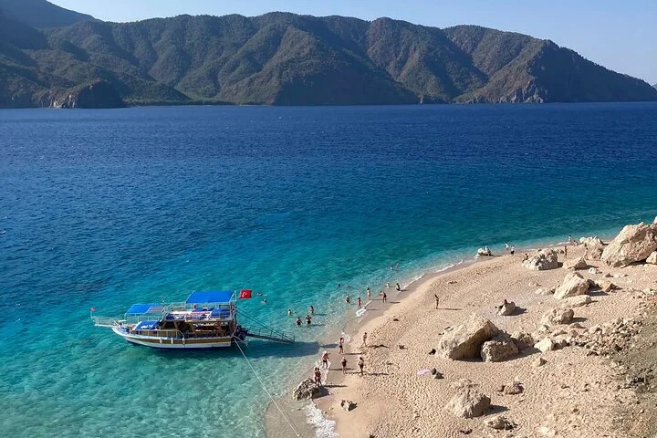 Antalya: Suluada Island Small Group Boat Trip with Lunch & Pickup