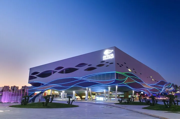 Antalya Tunnel Aquarium with Face2Face Transfers include