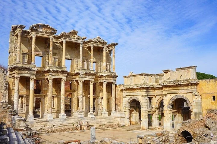 Antalya Walking Tour: Explore Top Sights & Hidden Gems