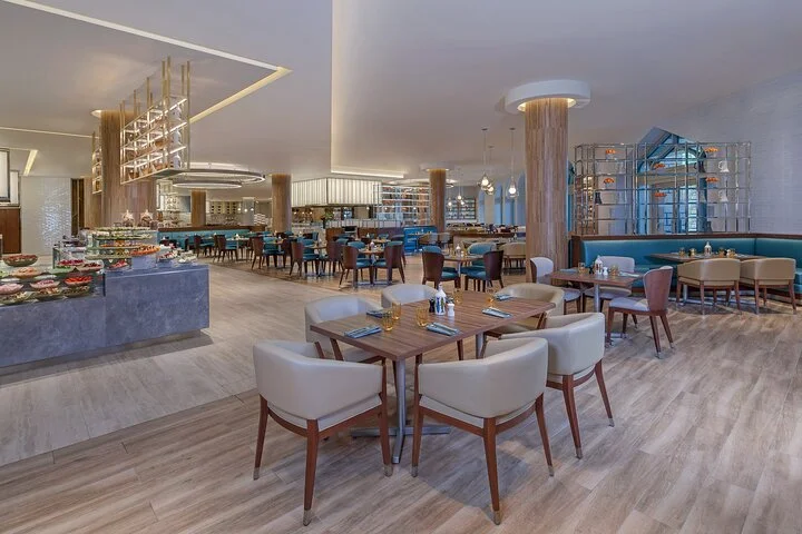 Atlantis The Palm: Saffron Dinner Buffet with Soft Drinks