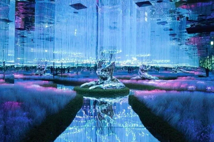 Aya Universe and Dubai Frame Combo