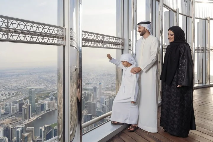 Burj Khalifa At the Top Ticket With Marina Dhow Cruise Dinner Dubai